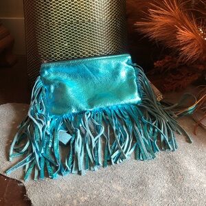 NWT KIG Olive Purse ~ Metallic Blue